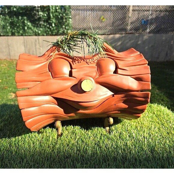 Christmas Yule Burner talking Singing Log  1999 Telco Battery Animated No Box - Picture 1 of 12